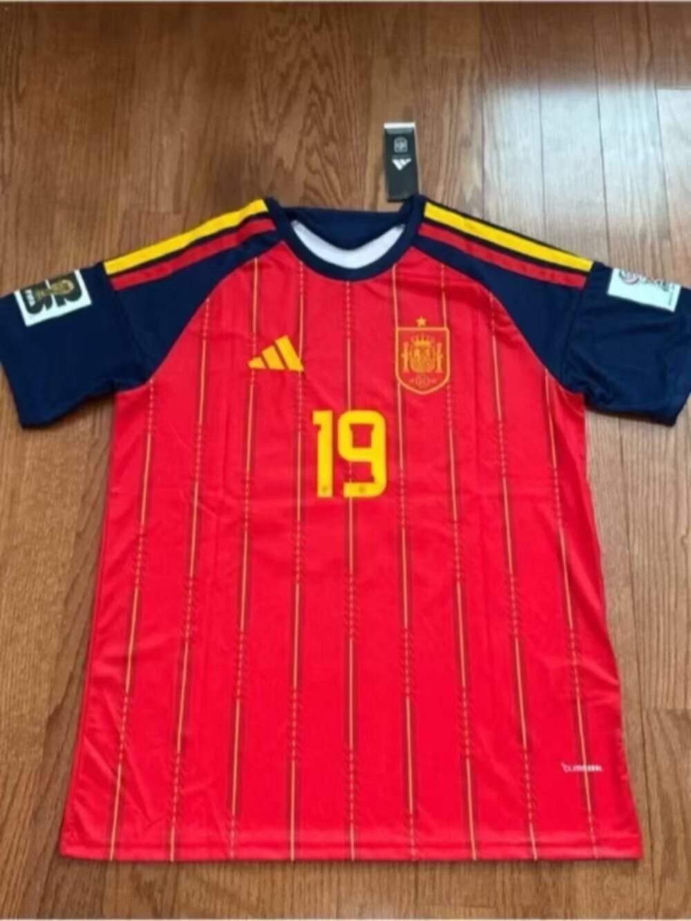 Spain Youth Soccer Jersey - Red & Navy M ens Top